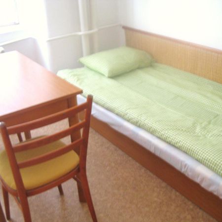 Dizzy Daisy Hostel Praha Eksteriør bilde