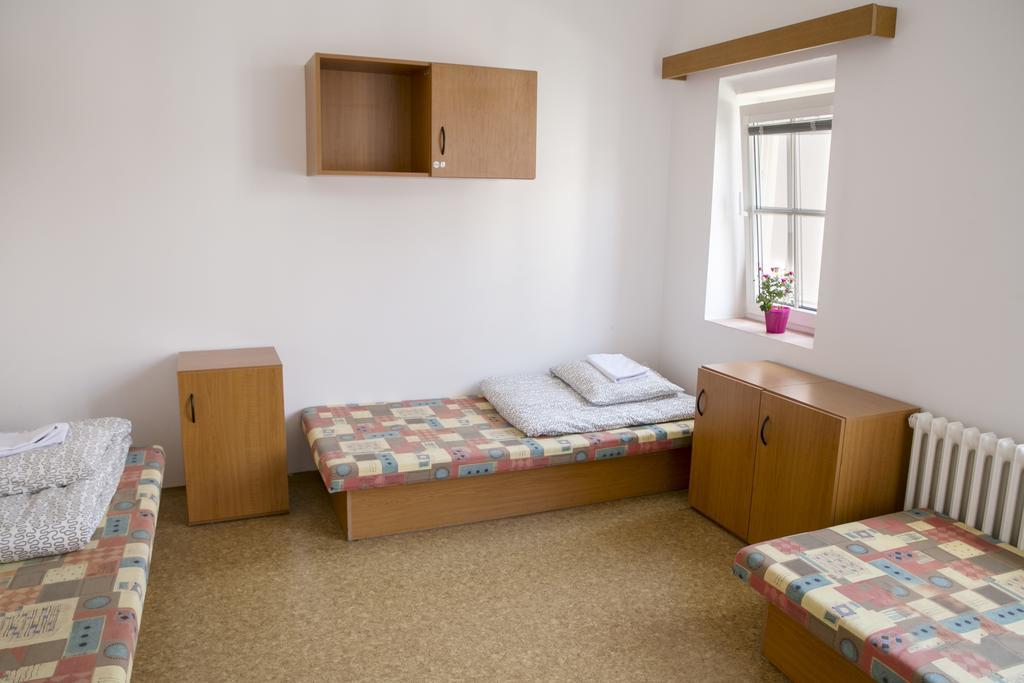 Dizzy Daisy Hostel Praha Eksteriør bilde